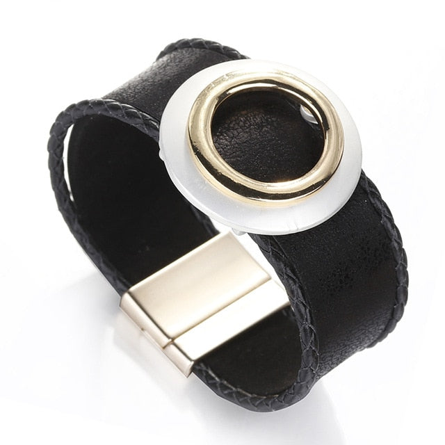 Bohemian Leather Round Charm Bracelet (2 Variants)