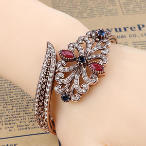 Crystal Flower Cuff Bracelet (2 Colors)